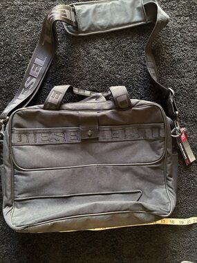 Diesel NWT Black Nylon Laptop Messenger Bag with Branded Strap approx 18”x12”